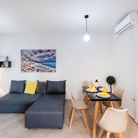 Ruellia Luxury Apartments Kalligoni Eksteriør bilde